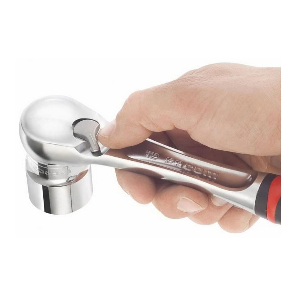 V6HB2160656CE33AB83AC07CA14E2F07BECR4618281P6