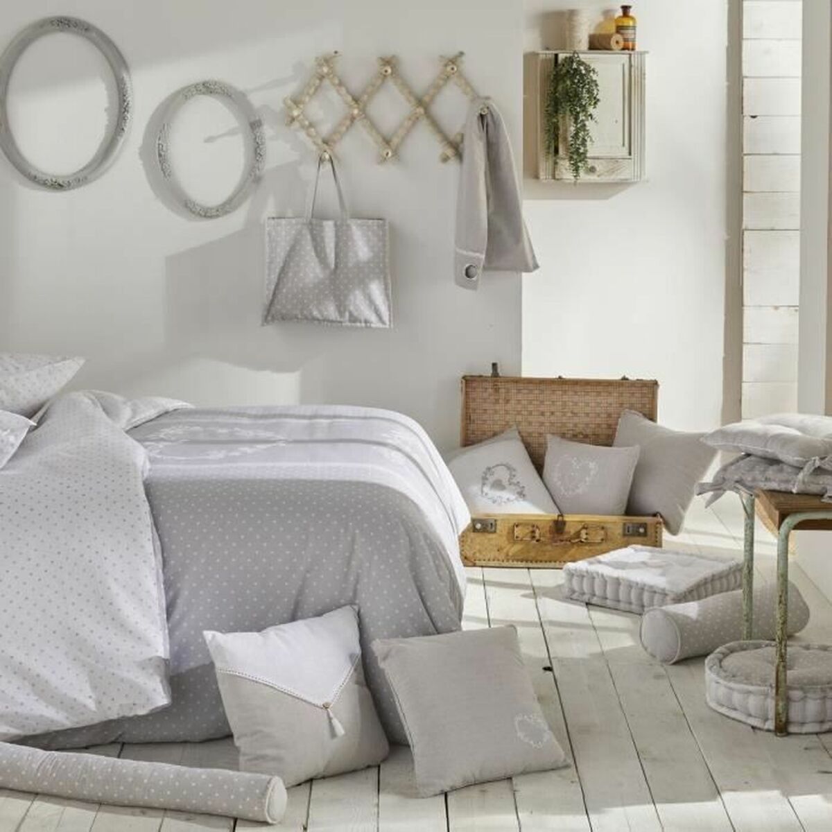 V7HCFFBD14742023DD624ABE6691B373636R7091977P5