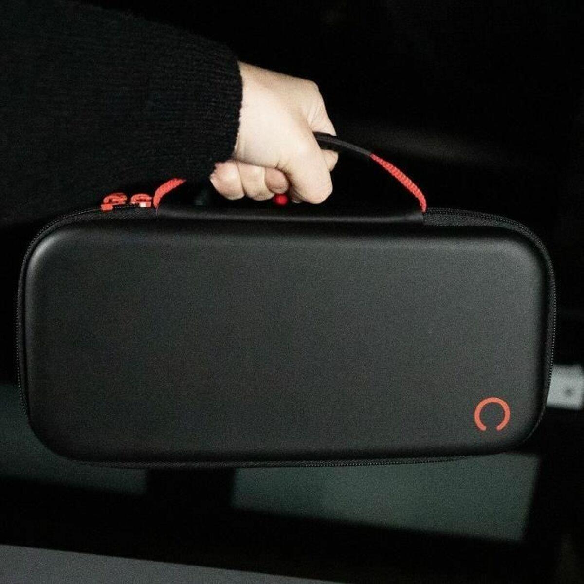 V5H8BDA850ABE01D17147CF85FB7CBE1AF6R6615537P6