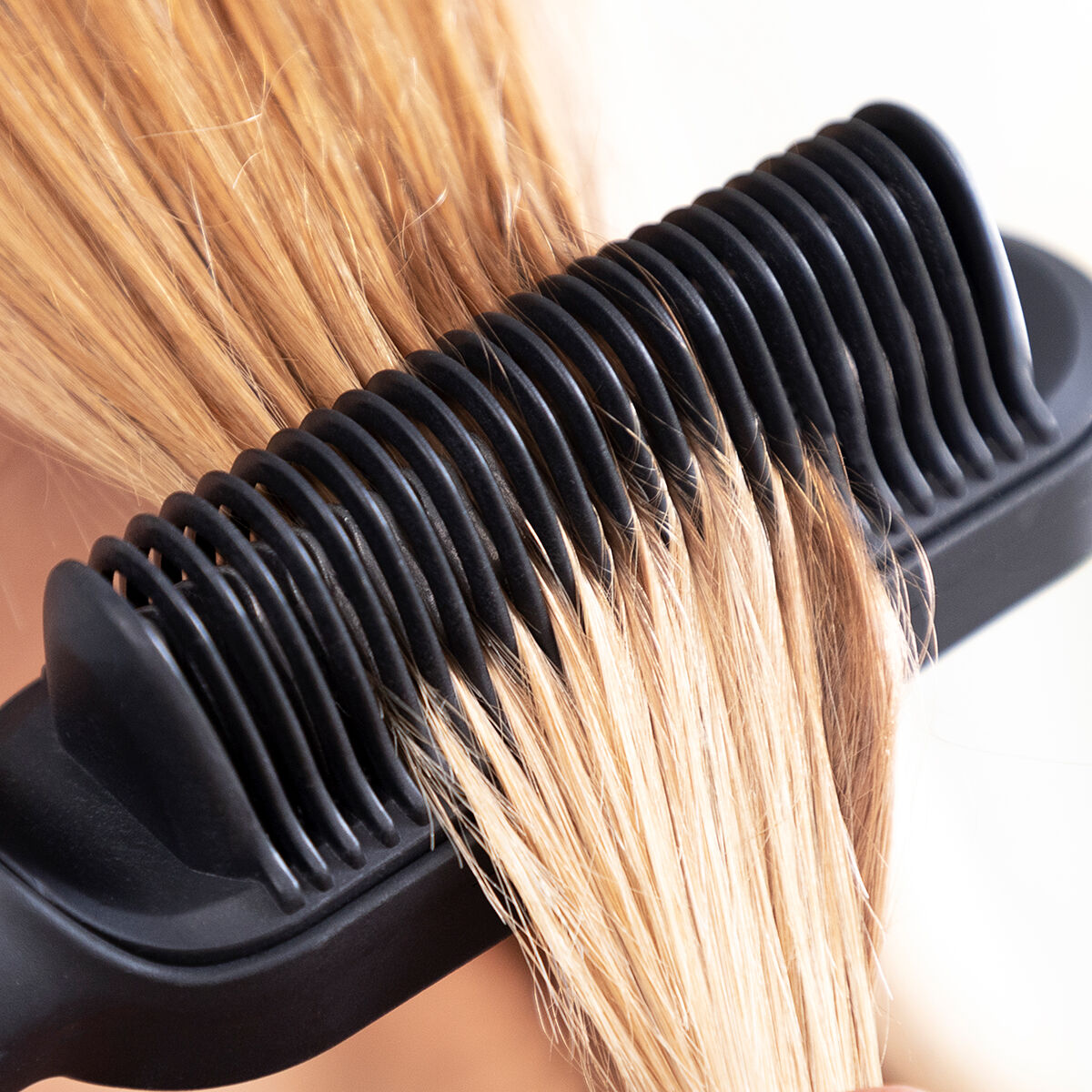 Ceramic Straightening Brush Cestrus InnovaGoods (Refurbished B)